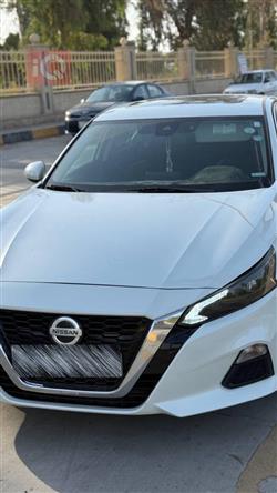 نیسان ئەلتیما